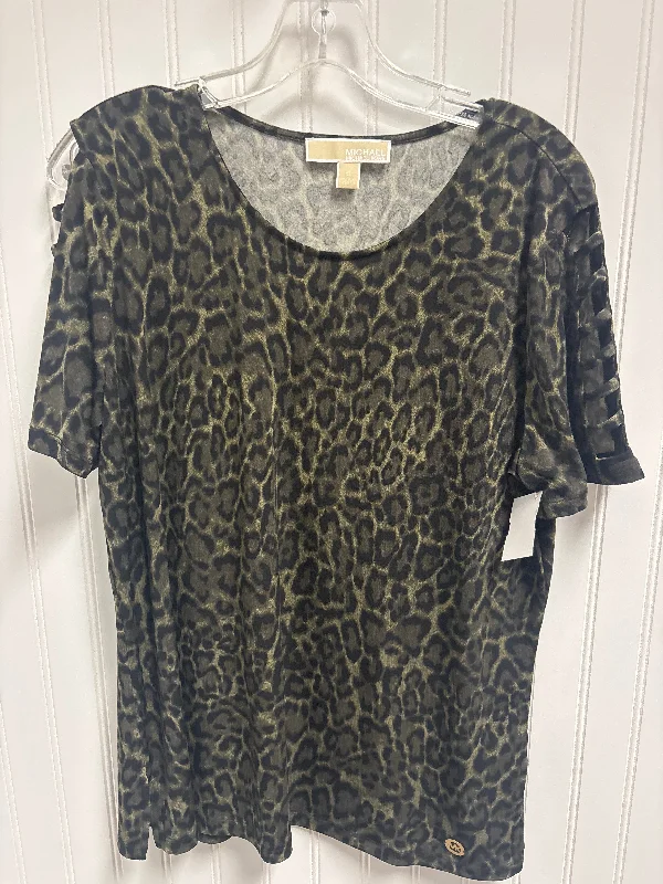 Top Short Sleeve Designer By Michael Kors In Animal Print, Size: Xl