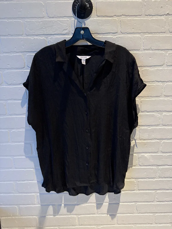 Top Short Sleeve By Nine West In Black, Size: Xl