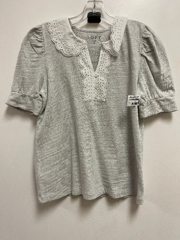 Top Short Sleeve By Loft In Grey, Size: M