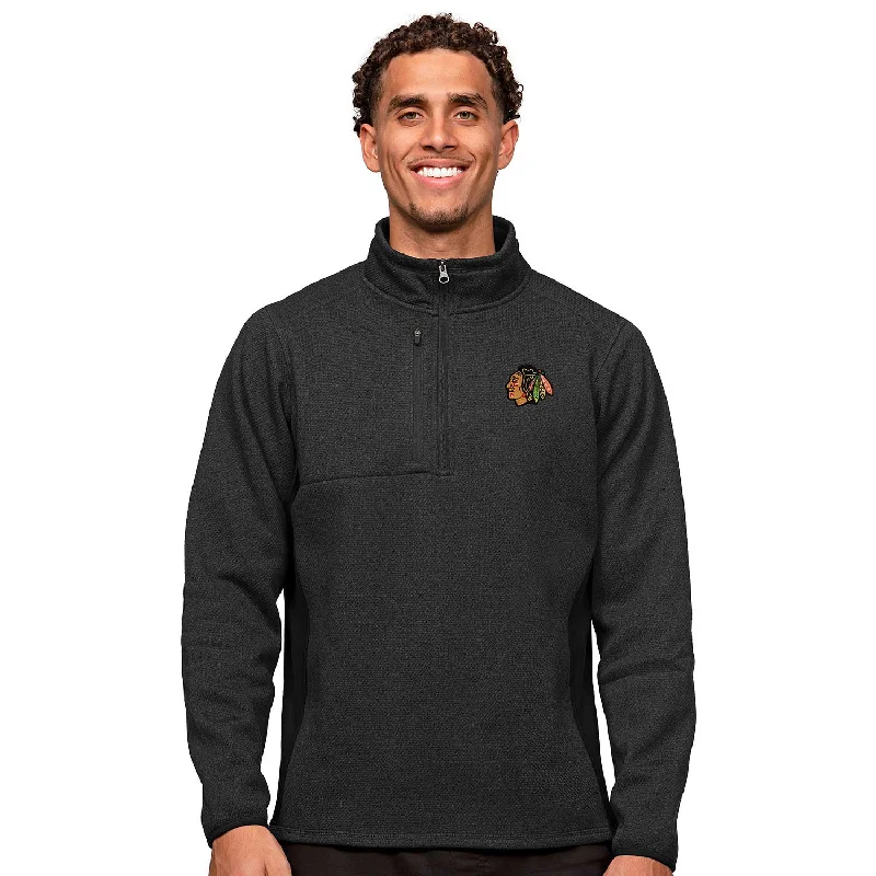 Chicago Blackhawks Course 1/4-Zip Pullover Sweatshirt