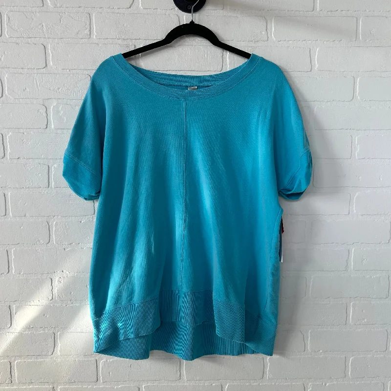 Top Short Sleeve By Green Tea In Blue, Size: L