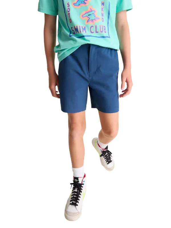 Boy's Youth Everywear Short In The New Avenues